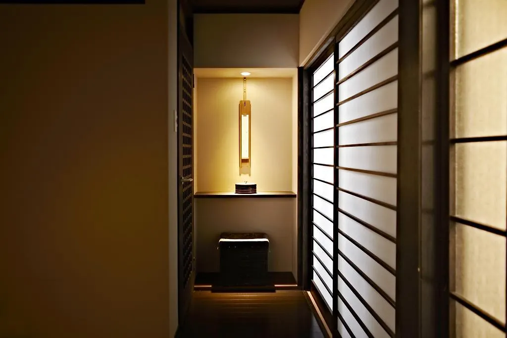Kyoto Senraku Villa Japan